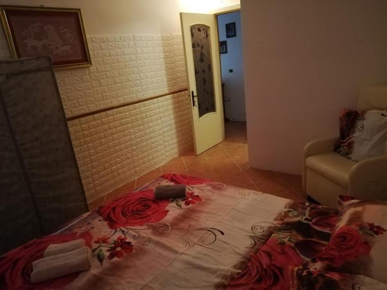 La Casa In Campagna Di Ottavia Alezio Kültér fotó